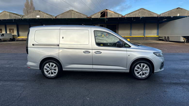 Ford Transit Connect 240 L2 Diesel 2.0 EcoBlue 122ps Limited Van Auto